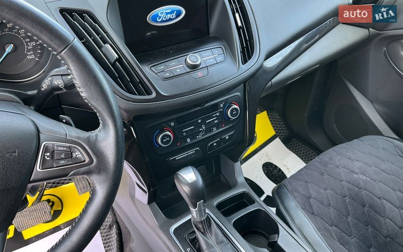 Позашляховик / Кросовер Ford Escape 2018 в Коломиї