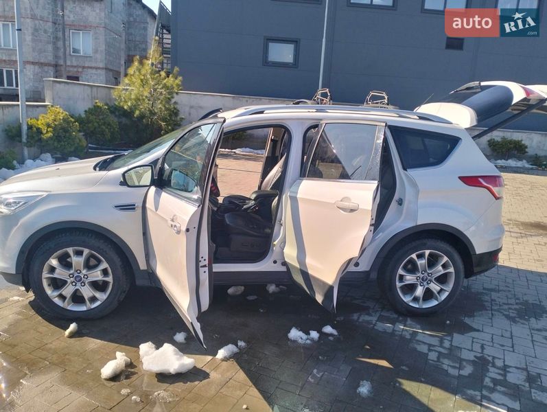 Внедорожник / Кроссовер Ford Escape 2013 в Львове