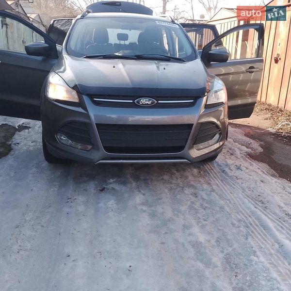 Внедорожник / Кроссовер Ford Escape 2014 в Киеве