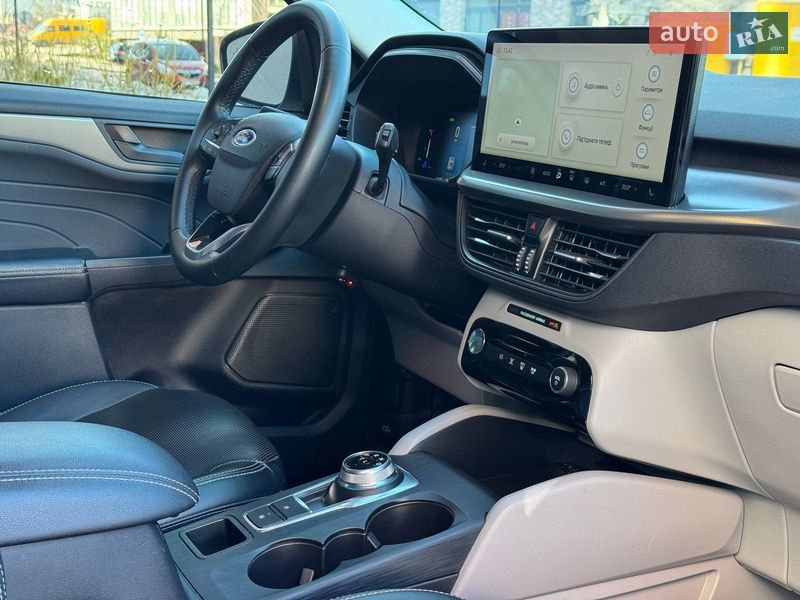 Позашляховик / Кросовер Ford Escape 2023 в Львові