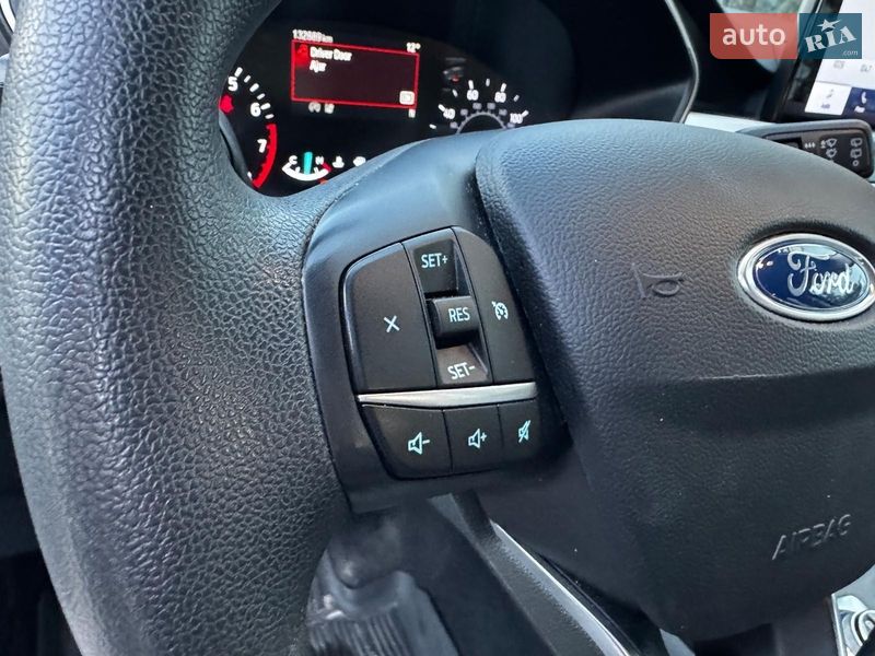 Внедорожник / Кроссовер Ford Escape 2019 в Киеве