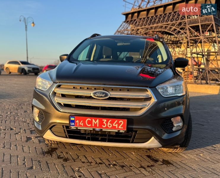 Внедорожник / Кроссовер Ford Escape 2018 в Харькове
