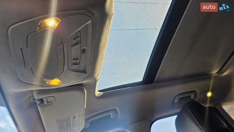 Внедорожник / Кроссовер Ford Escape 2016 в Ивано-Франковске