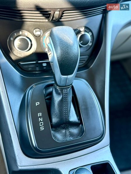 Внедорожник / Кроссовер Ford Escape 2014 в Одессе