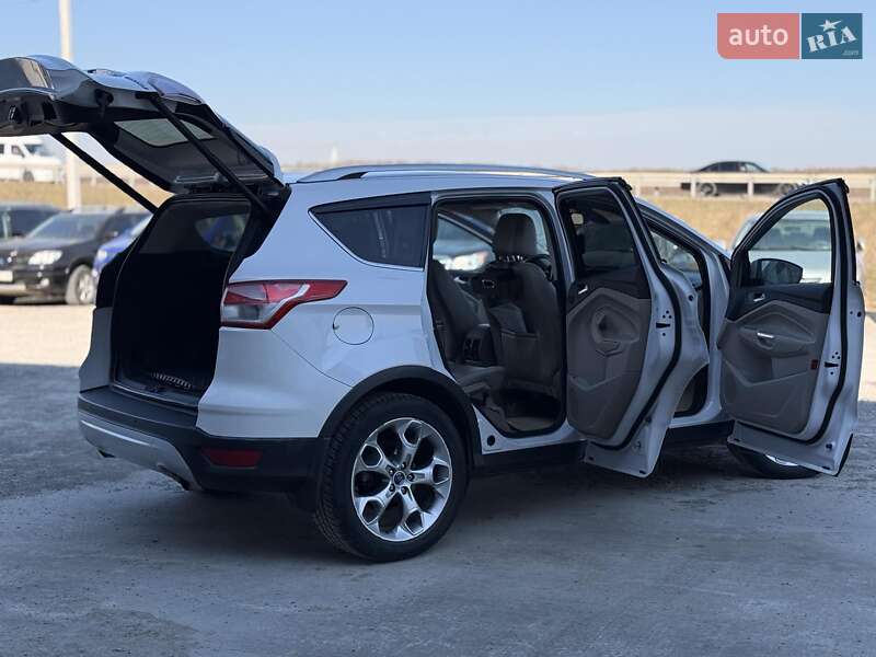 Внедорожник / Кроссовер Ford Escape 2014 в Львове