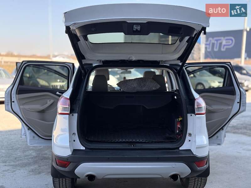 Внедорожник / Кроссовер Ford Escape 2014 в Львове