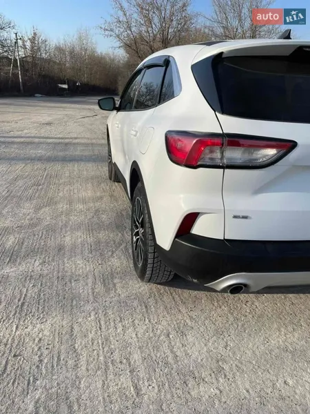 Ford Escape 2022 VIN 1FMCU0EZ0NUB90323 фото оголошення 28 з 80
