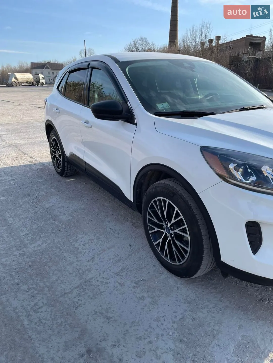 Ford Escape 2022 VIN 1FMCU0EZ0NUB90323 фото оголошення 26 з 31