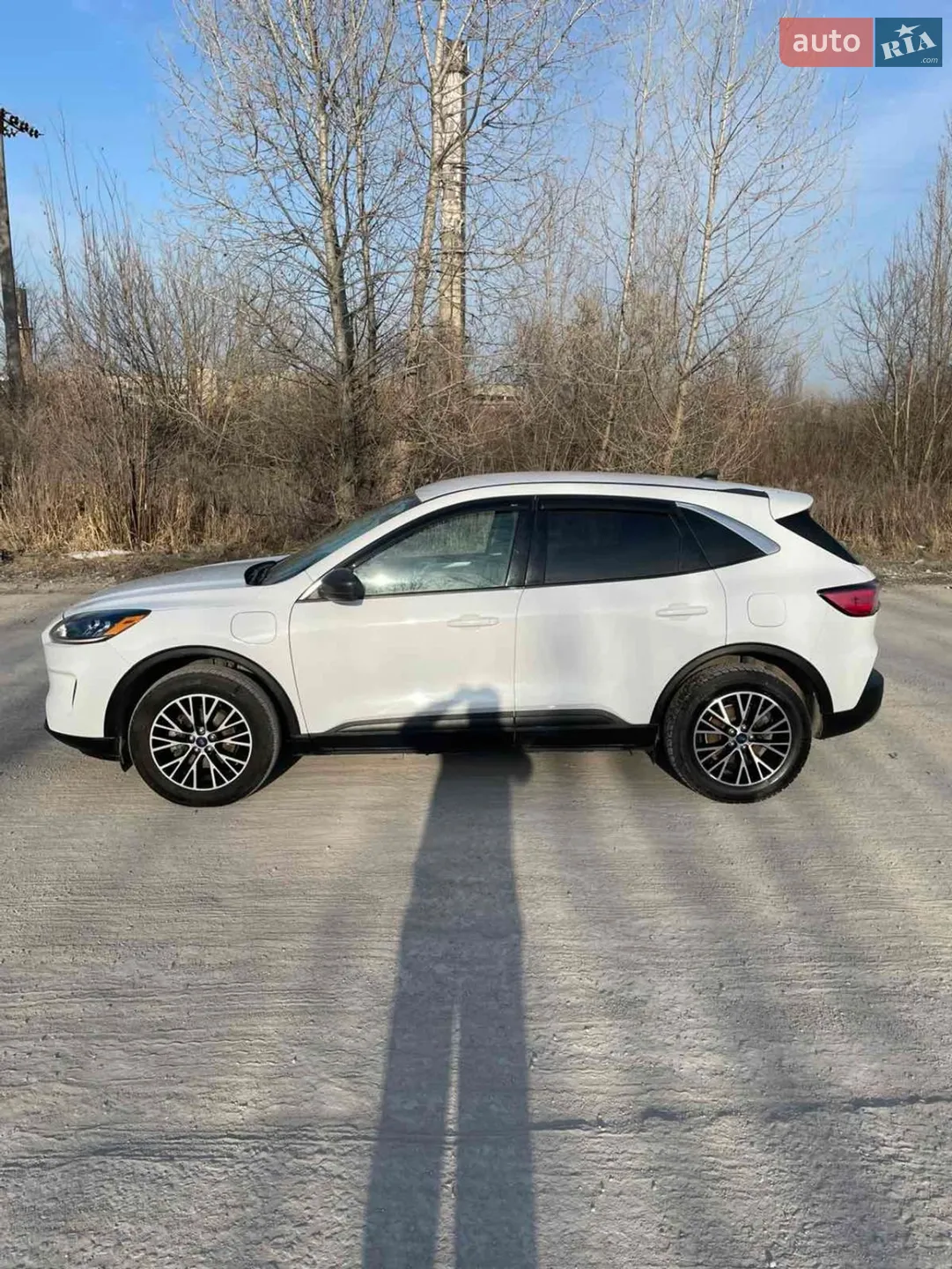 Ford Escape 2022 VIN 1FMCU0EZ0NUB90323 фото оголошення 29 з 31