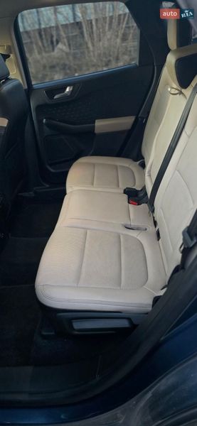 Внедорожник / Кроссовер Ford Escape 2020 в Шаргороде