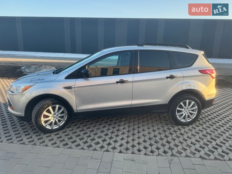 Внедорожник / Кроссовер Ford Escape 2014 в Хмельницком