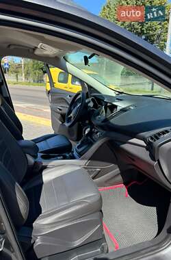 Внедорожник / Кроссовер Ford Escape 2016 в Ровно