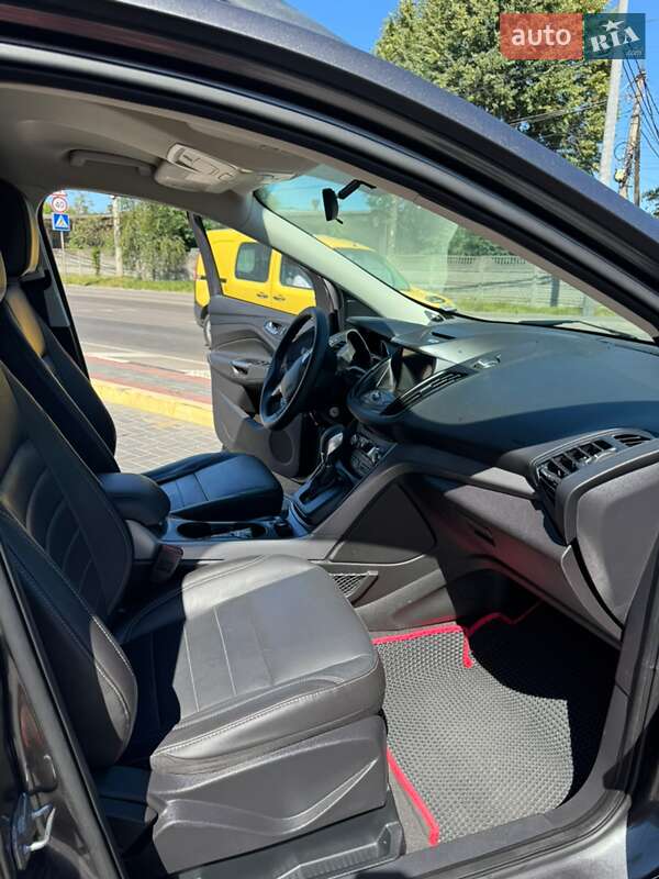 Внедорожник / Кроссовер Ford Escape 2016 в Ровно фото Внедорожник / Кроссовер Ford Escape 2016 в Ровно