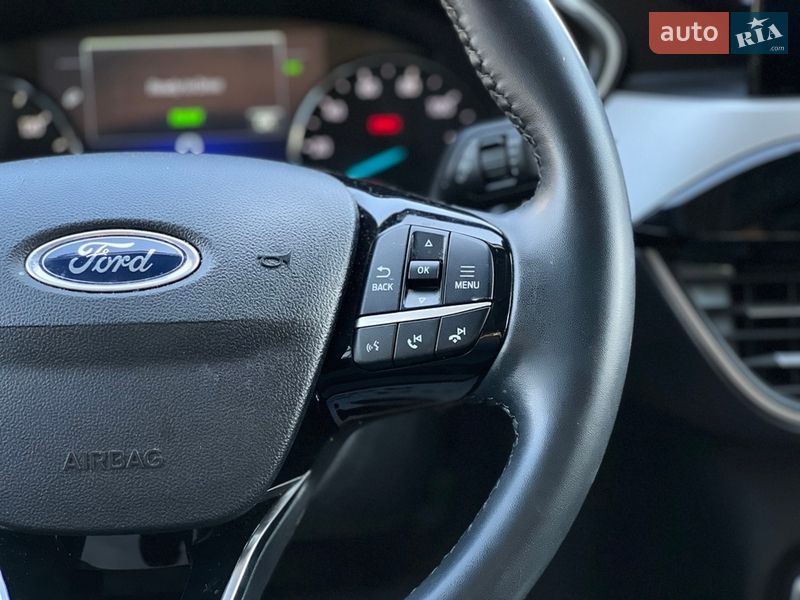 Внедорожник / Кроссовер Ford Escape 2021 в Ивано-Франковске