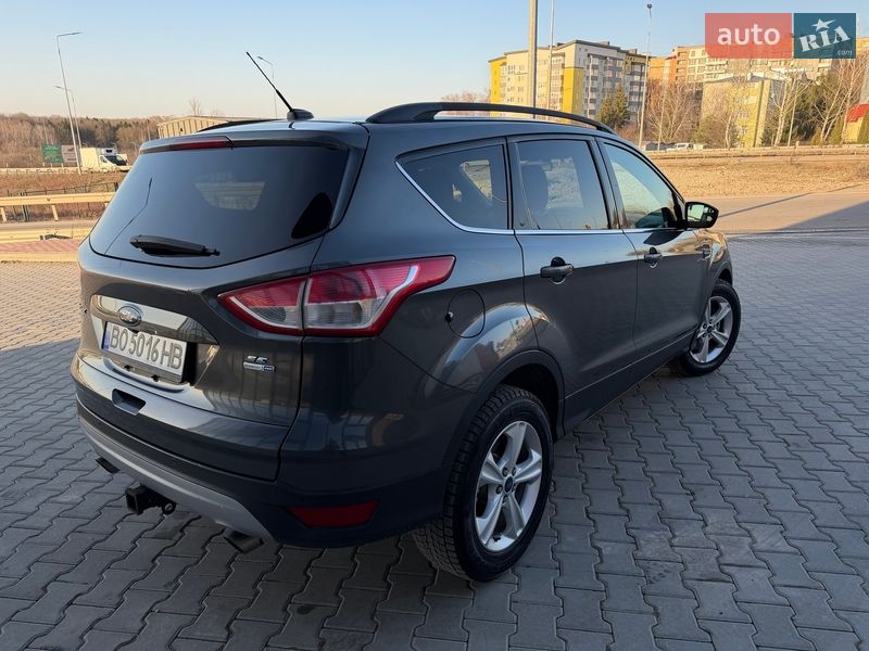 Внедорожник / Кроссовер Ford Escape 2015 в Тернополе