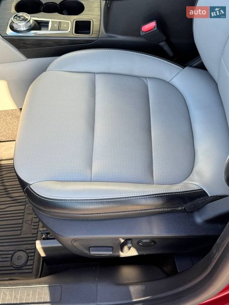 Внедорожник / Кроссовер Ford Escape 2023 в Запорожье