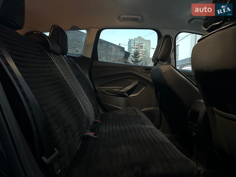 Внедорожник / Кроссовер Ford Escape 2019 в Тернополе