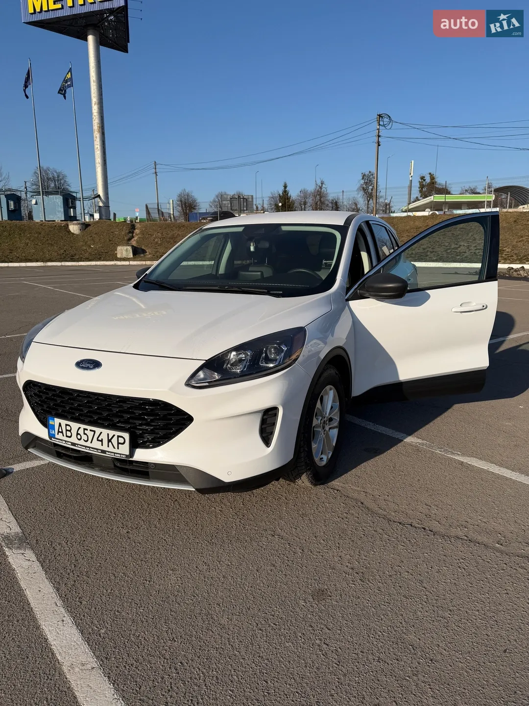 2022 Ford Escape - фото 1