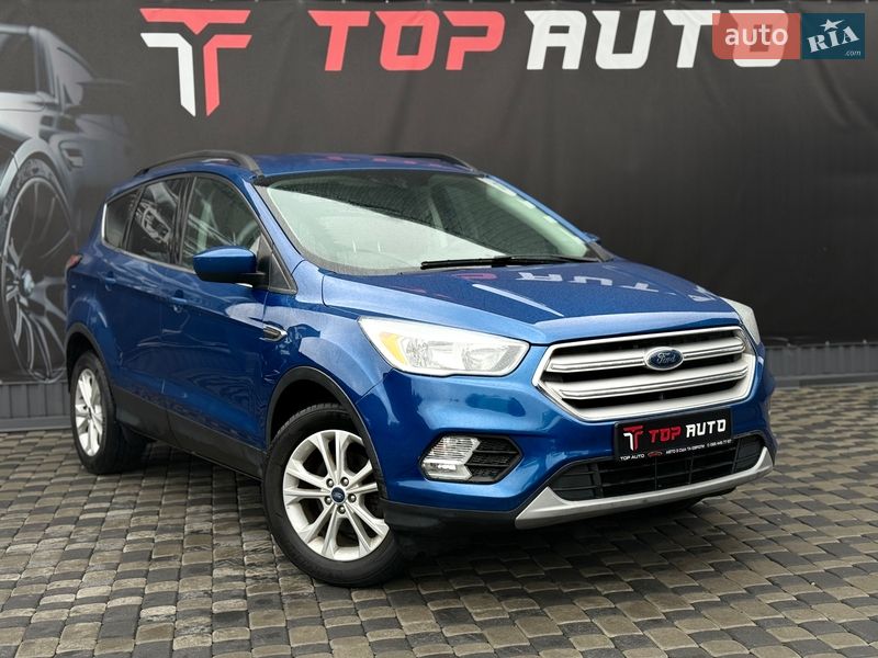 Позашляховик / Кросовер Ford Escape 2018 в Львові