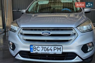 Внедорожник / Кроссовер Ford Escape 2017 в Шептицькому