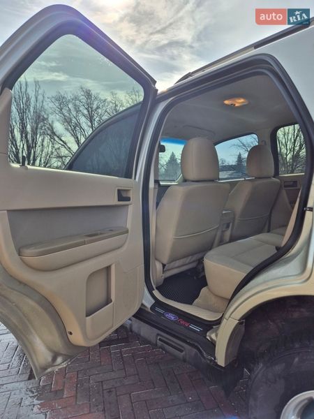 Внедорожник / Кроссовер Ford Escape 2011 в Чугуеве фото 11 Внедорожник / Кроссовер Ford Escape 2011 в Чугуеве