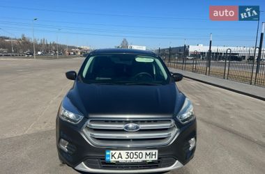 Позашляховик / Кросовер Ford Escape 2017 в Вишневому