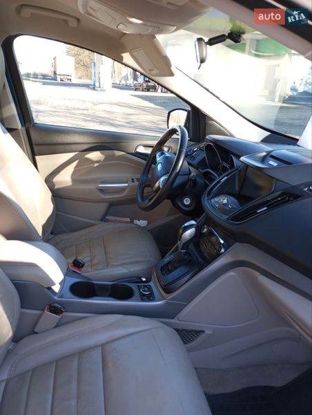 Позашляховик / Кросовер Ford Escape 2015 в Бару