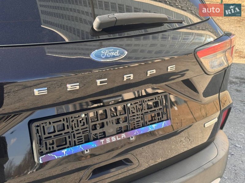 Внедорожник / Кроссовер Ford Escape 2019 в Киеве