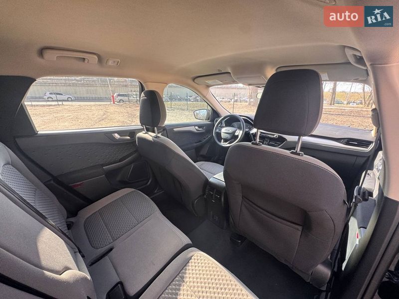 Внедорожник / Кроссовер Ford Escape 2019 в Киеве