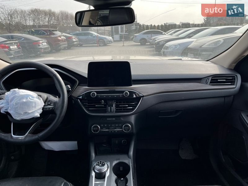 Позашляховик / Кросовер Ford Escape 2020 в Львові