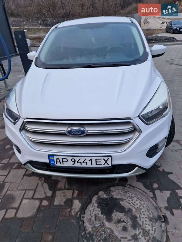 Внедорожник / Кроссовер Ford Escape 2016 в Запорожье фото 3 Внедорожник / Кроссовер Ford Escape 2016 в Запорожье
