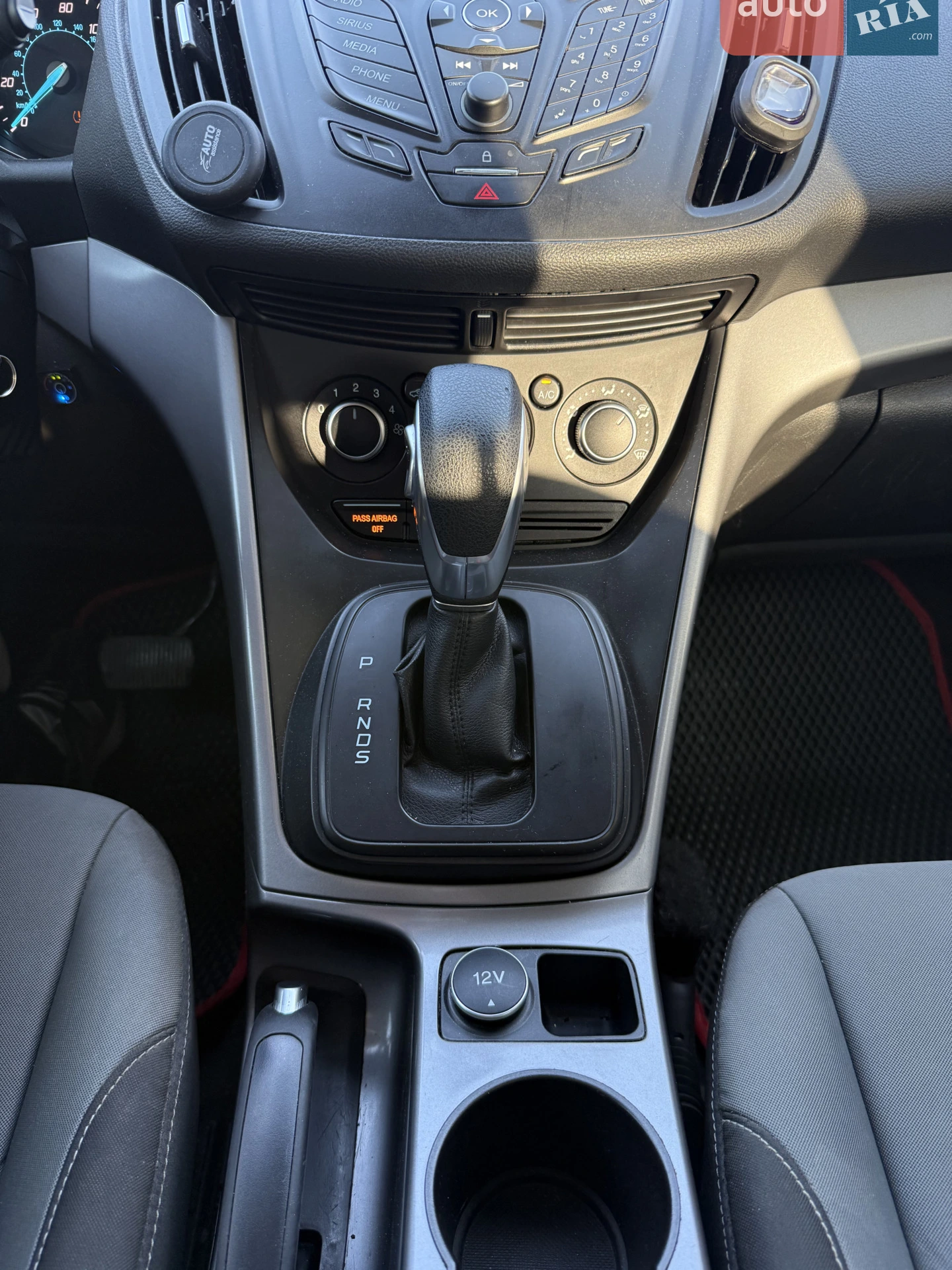 2016 Ford Escape - мініатюра 13