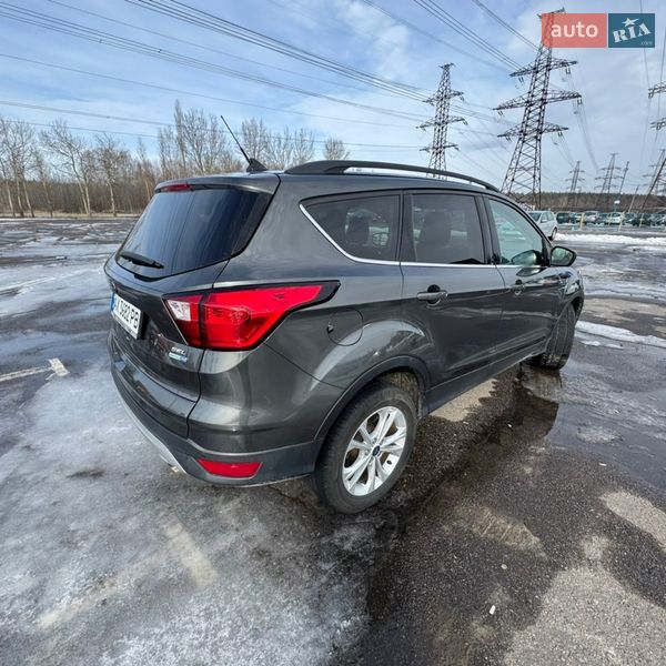 Позашляховик / Кросовер Ford Escape 2018 в Харкові