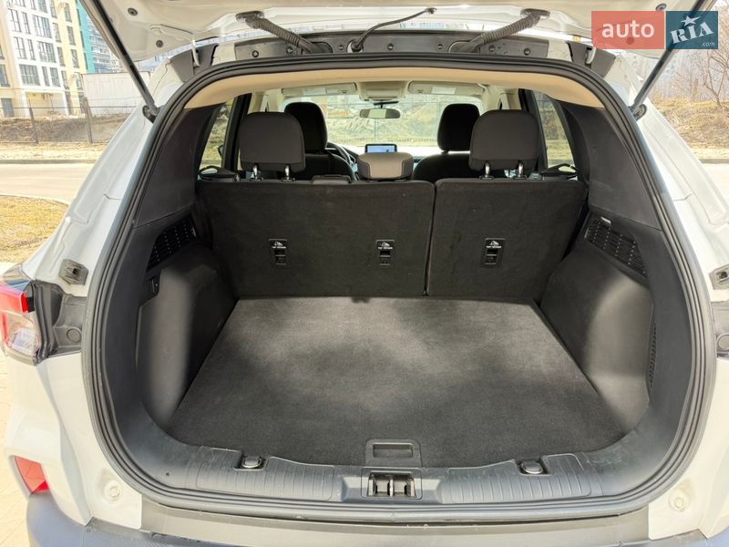 Позашляховик / Кросовер Ford Escape 2019 в Черкасах фото 26 Позашляховик / Кросовер Ford Escape 2019 в Черкасах