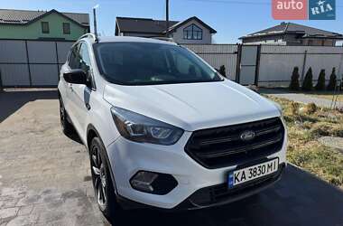 Позашляховик / Кросовер Ford Escape 2018 в Києві