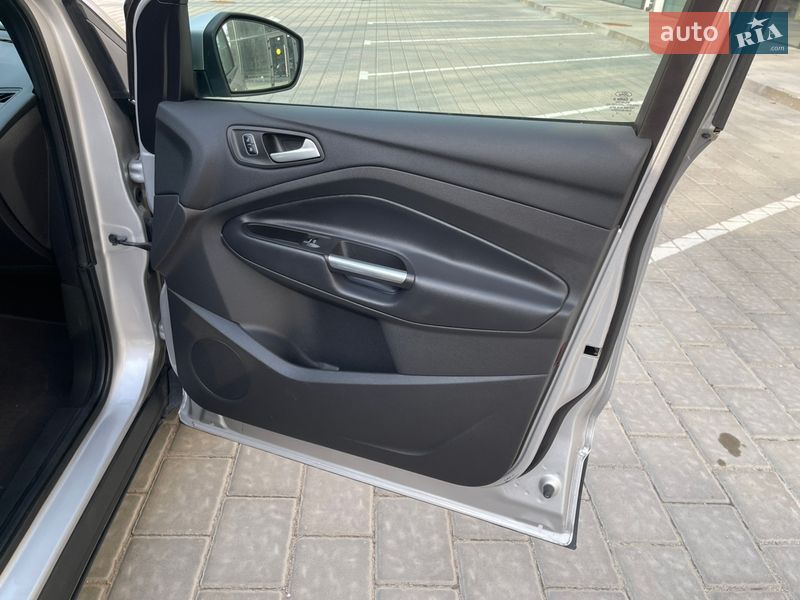 Внедорожник / Кроссовер Ford Escape 2016 в Ровно фото 27 Внедорожник / Кроссовер Ford Escape 2016 в Ровно