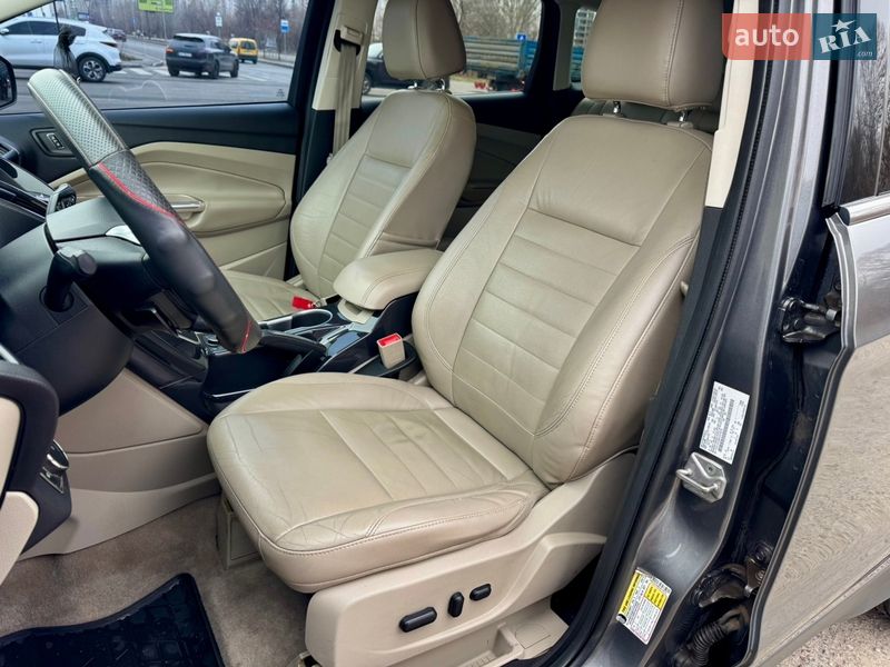 Внедорожник / Кроссовер Ford Escape 2013 в Киеве