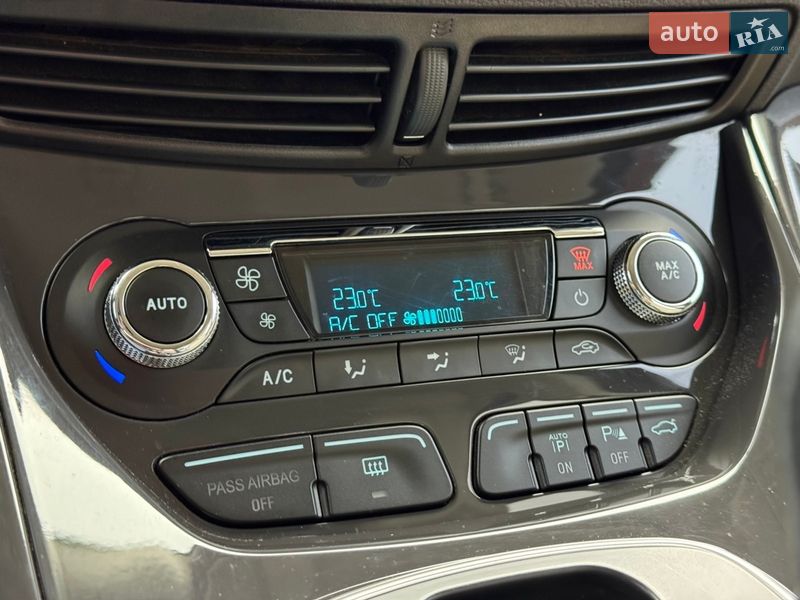 Внедорожник / Кроссовер Ford Escape 2013 в Киеве