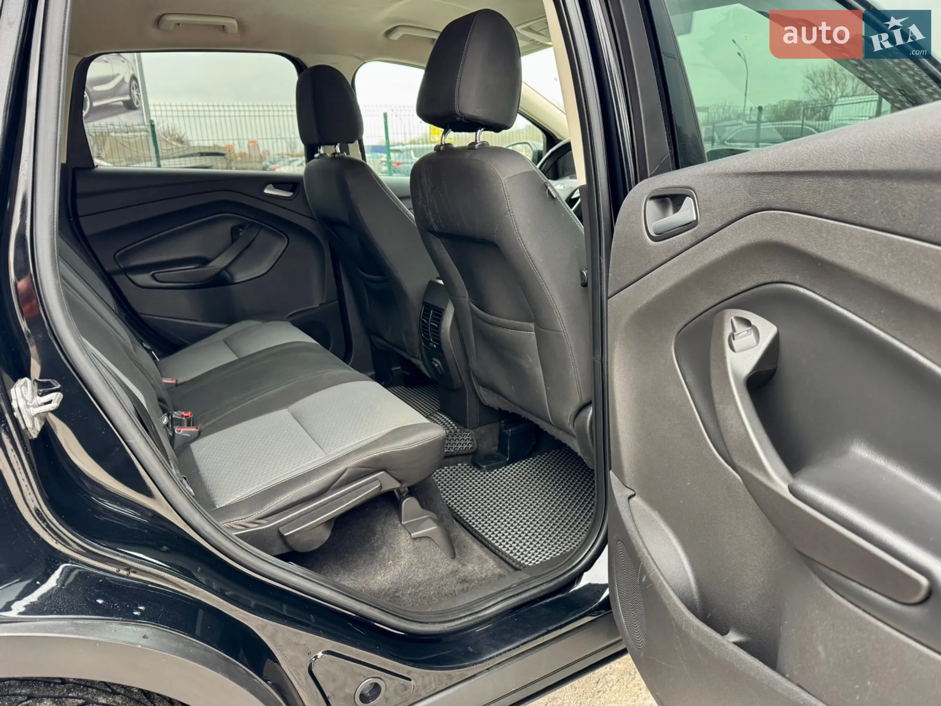 2017 Ford Escape - мініатюра 12