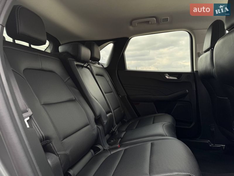 Внедорожник / Кроссовер Ford Escape 2021 в Ровно