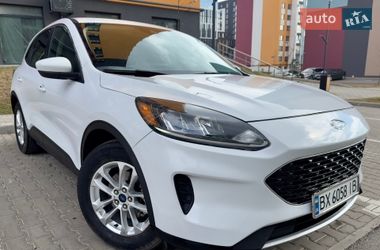 Внедорожник / Кроссовер Ford Escape 2020 в Киеве