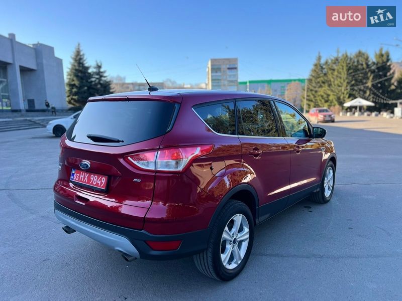 Позашляховик / Кросовер Ford Escape 2015 в Жмеринці