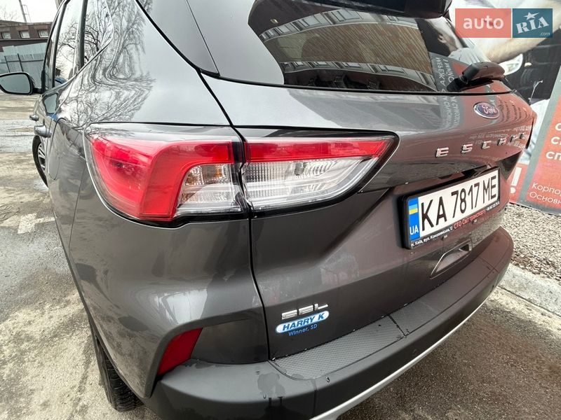 Внедорожник / Кроссовер Ford Escape 2021 в Киеве