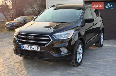 Внедорожник / Кроссовер Ford Escape 2019 в Ивано-Франковске