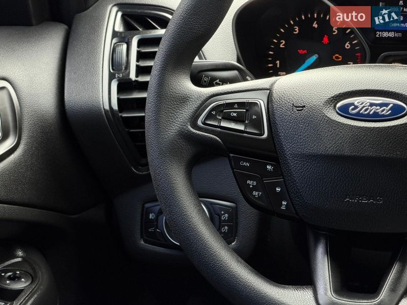 Внедорожник / Кроссовер Ford Escape 2018 в Дубно фото 39 Внедорожник / Кроссовер Ford Escape 2018 в Дубно