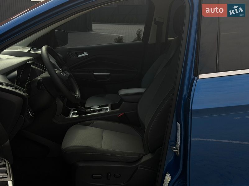 Внедорожник / Кроссовер Ford Escape 2018 в Дубно фото 47 Внедорожник / Кроссовер Ford Escape 2018 в Дубно