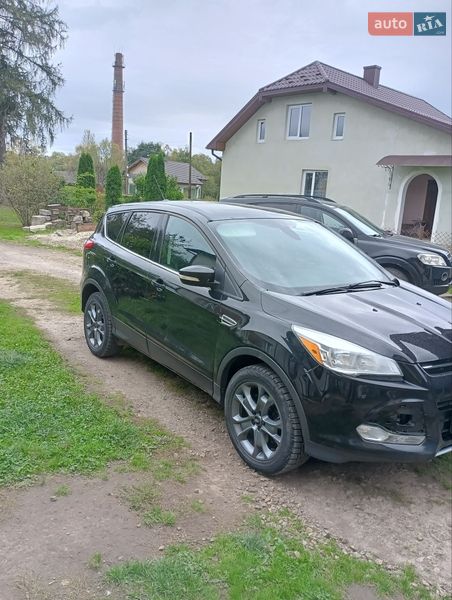Позашляховик / Кросовер Ford Escape 2013 в Долині