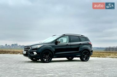 Позашляховик / Кросовер Ford Escape 2016 в Тернополі