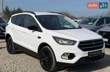 Внедорожник / Кроссовер Ford Escape 2019 в Ивано-Франковске