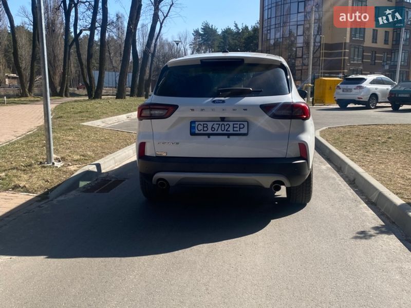 Внедорожник / Кроссовер Ford Escape 2024 в Чернигове